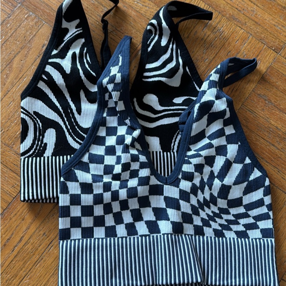 Black and White Optical Illusion Crop Top